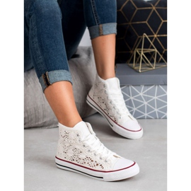 Renda Pitsi lenkkarit valkoinen 2