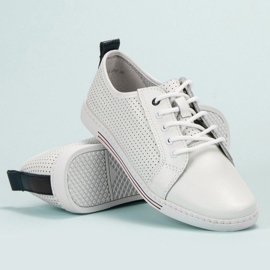 Filippo Nahka värisee valkoinen 1