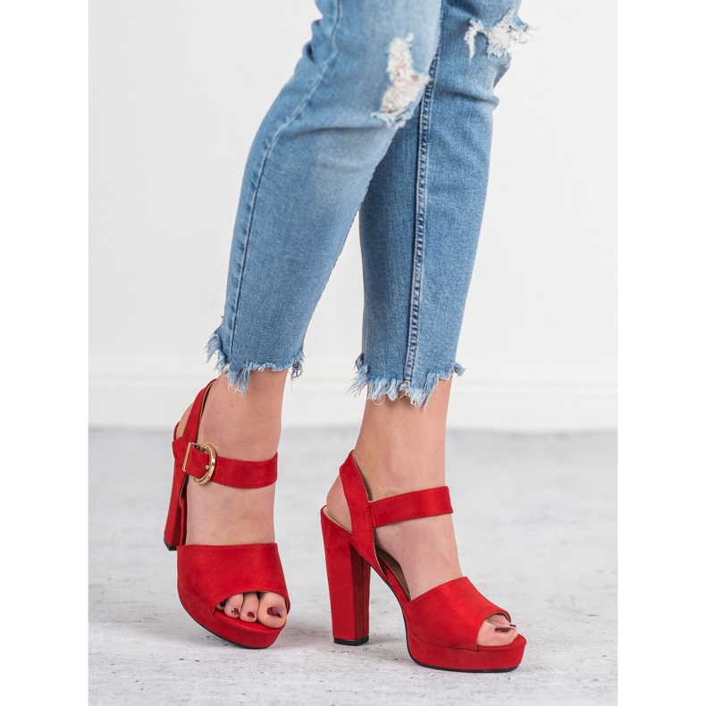 SHELOVET Punaiset sandaalit alustalla punainen 1
