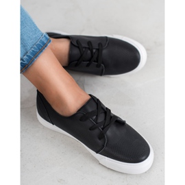 SHELOVET Mustat herkut 1