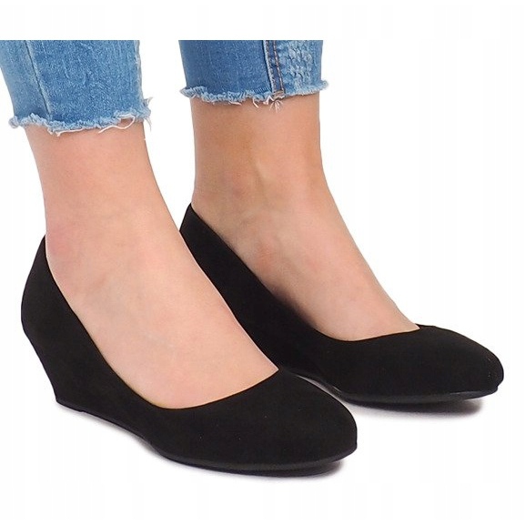 Mokkanahkaiset kiilapumput MB188-48 musta 2