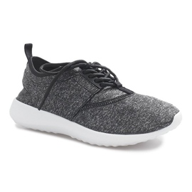 Musta Morena urheilujalkineet 1