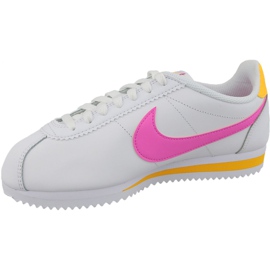 Nike Classic Cortez Leather W 807471-112 kengät valkoinen 1