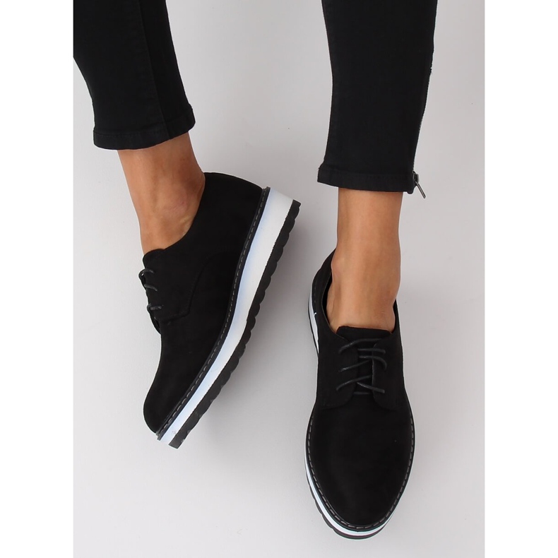 Mustat naisten kengät C-7225 Musta 2