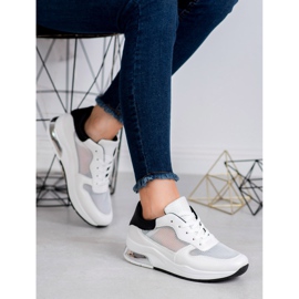 SHELOVET Mesh -urheilukengät valkoinen 1