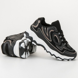 Kayla Naisten urheilukengät musta 1