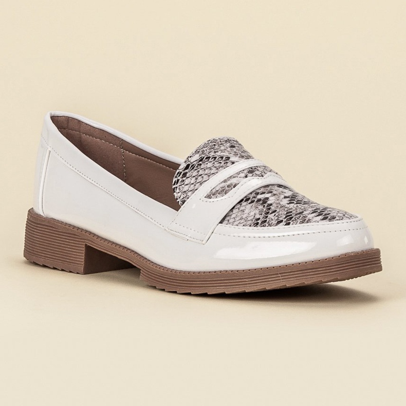 Bestelle Lakattuja leivonnaisia valkoinen ruskea 1