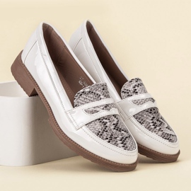 Bestelle Lakattuja leivonnaisia valkoinen ruskea 2