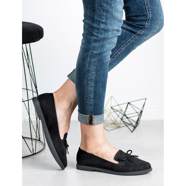 SHELOVET Mustat leivonnaiset 1