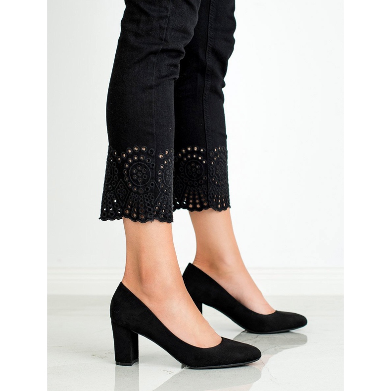 Queen Vivi Mokkanahkat musta 1