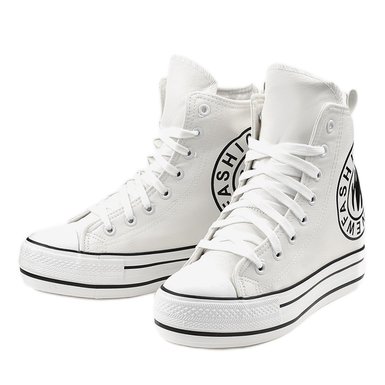 Valkoiset kiilakengät W09 valkoinen 2