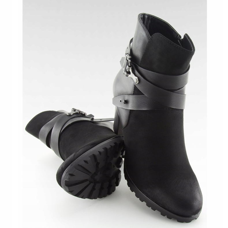 Musta 8287 Mustat korkokengät 1