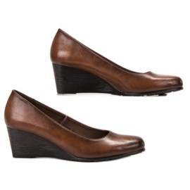 Vinceza Ruskeat pumput kiilassa 1