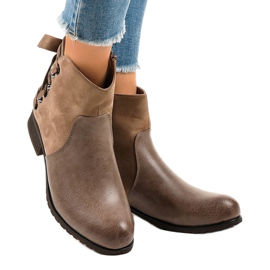 Khaki mokkanahkaiset eristetyt saappaat C562 monivärinen vihreä 1