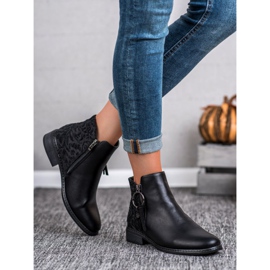 Filippo Tyylikkäät saappaat vetoketjulla musta 1