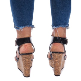 Kiilat Sandaalit S260 Musta 1