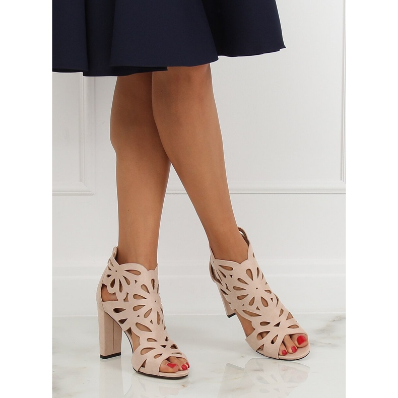 Beige, avoimet saappaat AT-0657-L Nude II-GAT 1