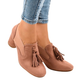 Vaaleanpunaiset mokkapumput LL-97P-pylväässä vaaleanpunainen 1