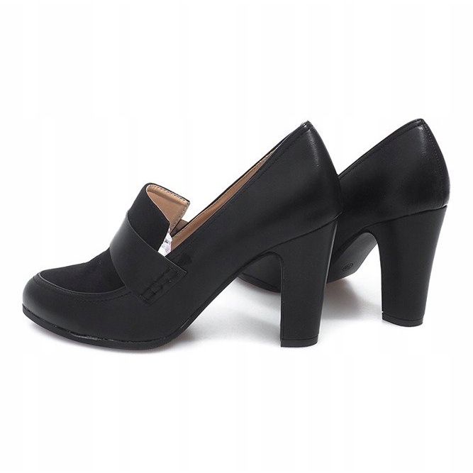 Kengät baarissa D11 musta 1