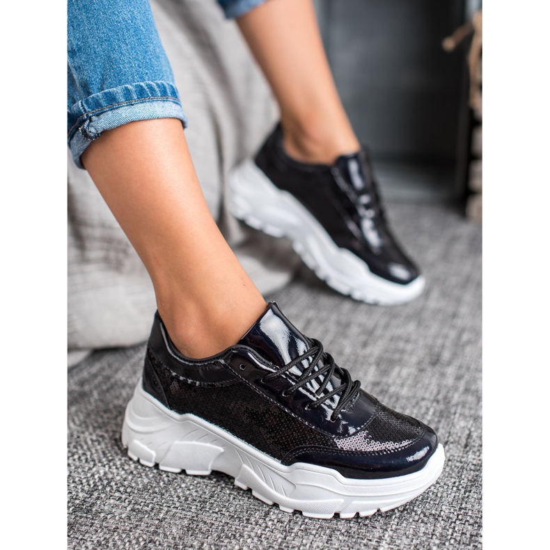 Marquiz Urheilujalkineet paljeteilla musta 1