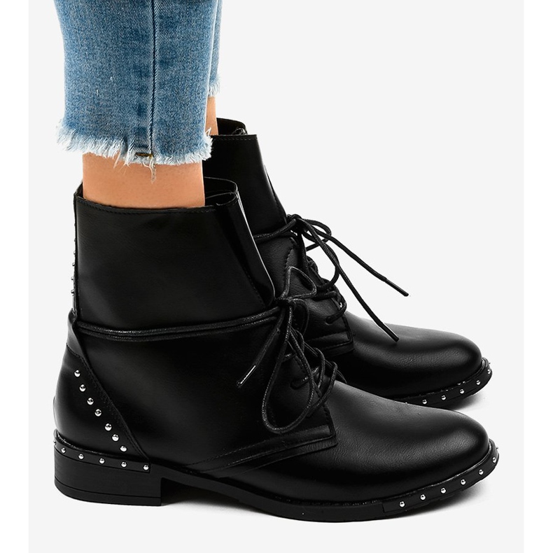 Mustat litteät nauhakengät A-251 2