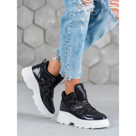 Seastar Lämpimät lenkkarit musta 1 Seastar Lämpimät lenkkarit musta 1