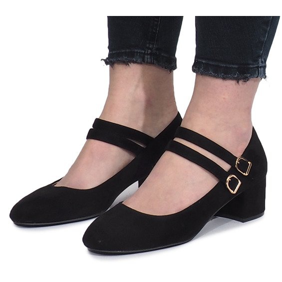 Tamara -pylvään mustat pumput 1