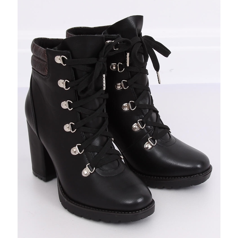 Mustat korkokengät 8992-PU Musta 2