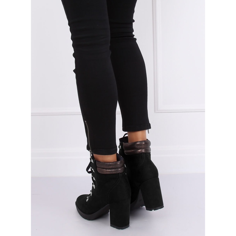 Mustat korkokengät 8992 Musta 2