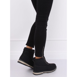 Musta eristetyt puukengät W19-42 Musta 1