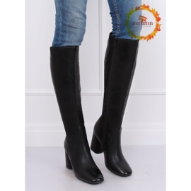 Mustat klassiset korkokengät 5319 Musta 1