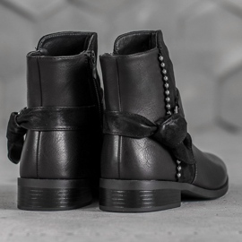 SDS Mustat naisten saappaat 2