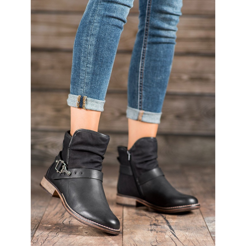 SHELOVET Korkeat saappaat soljella musta 2