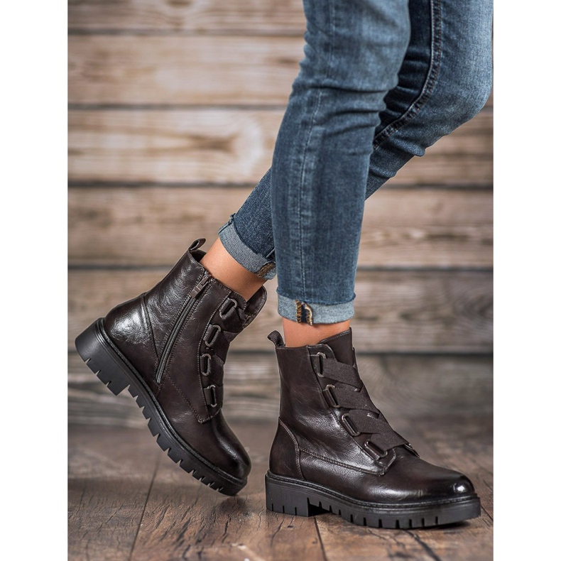 M.Daszyński Ruskeat työntekijät 2