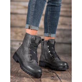 M.Daszyński Harmaat työntekijät 1