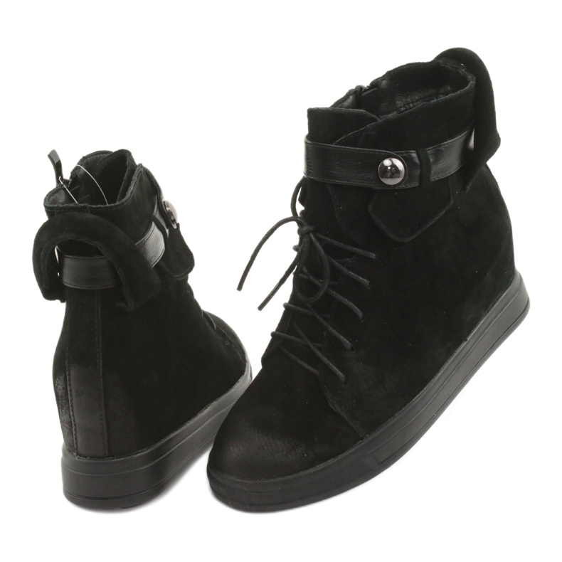 M.Daszyński Mustat lenkkarit vetoketjulla 143 4