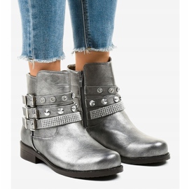 Harmaat saappaat, runsaasti koristeltu LL179 1