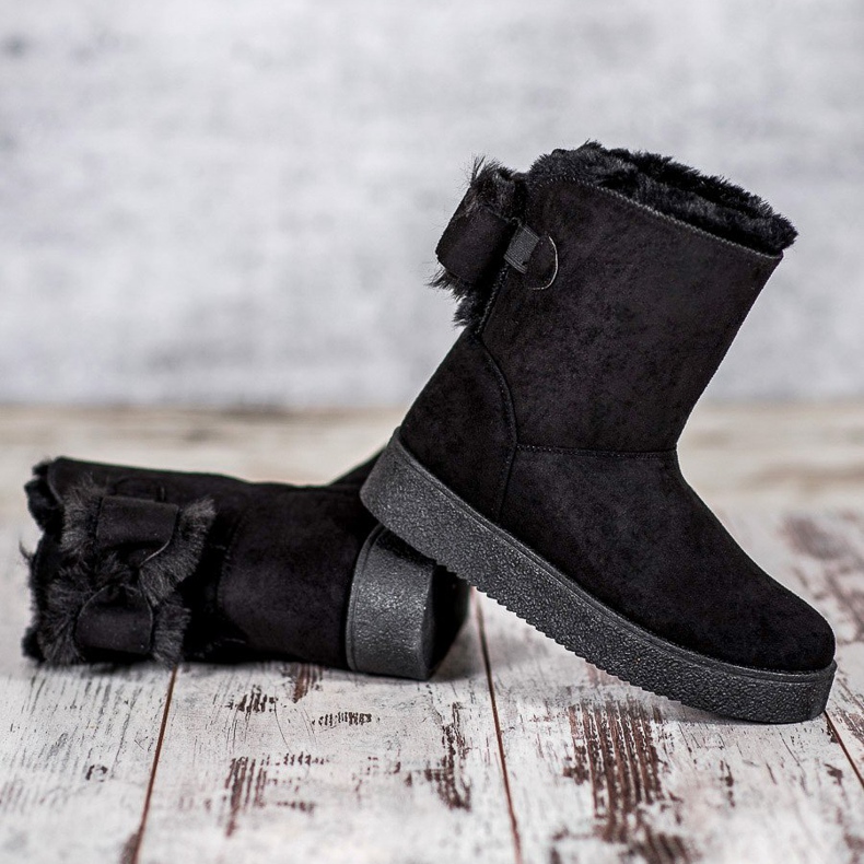 SHELOVET Mukluki jousella musta 1