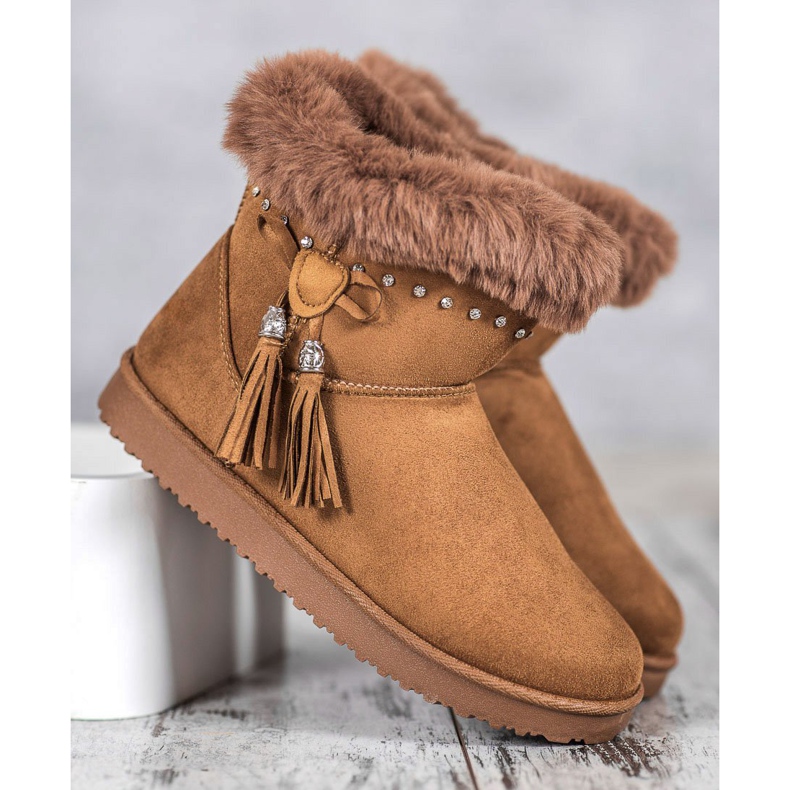 SHELOVET Mukluki kristallien kanssa ruskea 1