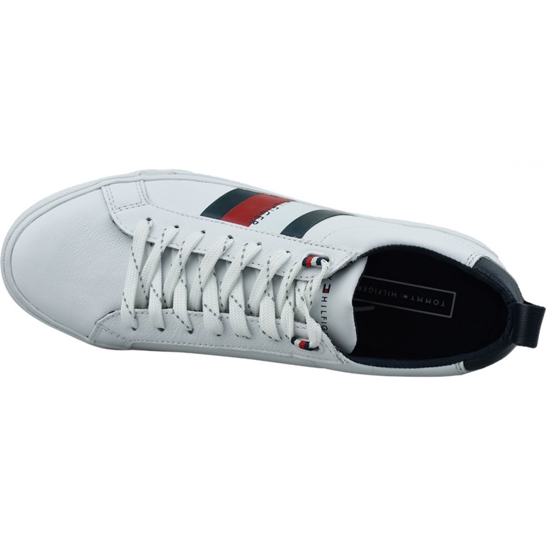 Kengät Tommy Hilfiger Flag Detail Leather Sneaker M FM0FM02576-YBR valkoinen 2