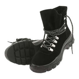 Mustat ansastajat sidottu Sergio Leone TR729 5