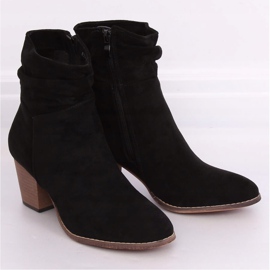 Mustat cowboy -saappaat E2250 Musta 1