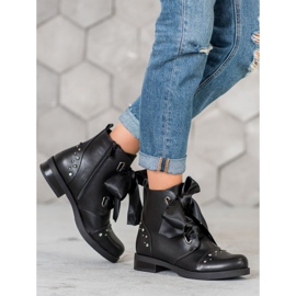 Bestelle Nauhalla sidotut saappaat musta 1