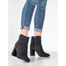 SHELOVET Klassiset korkokengät musta 2