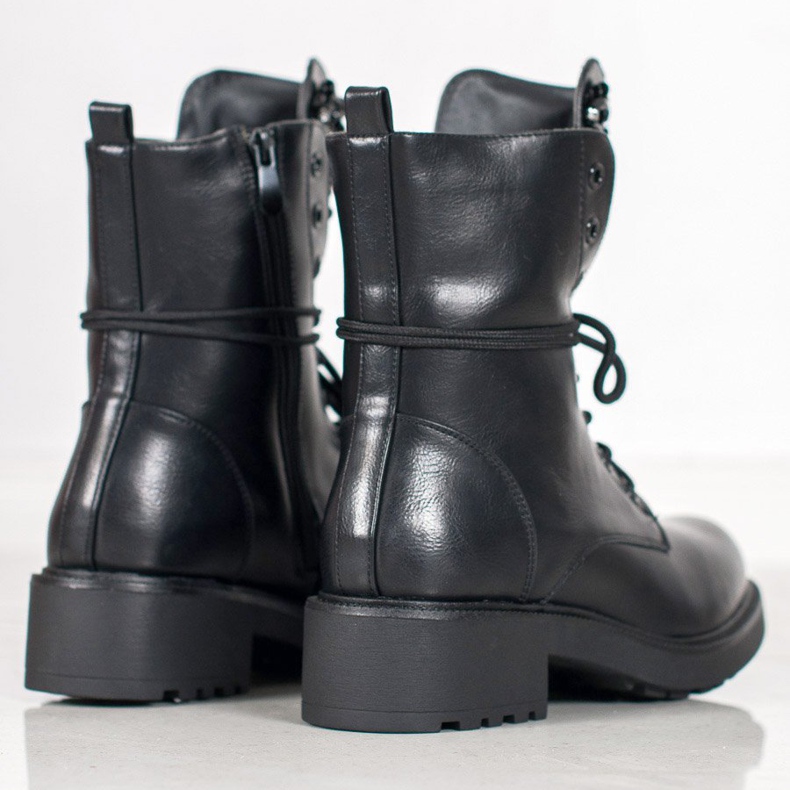 Seastar Klassisia työntekijöitä kristallien kanssa musta 1