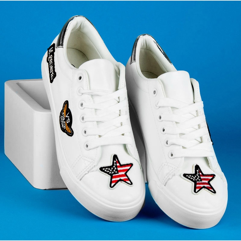 Seastar Armeijan lenkkarit laastareilla valkoinen 2