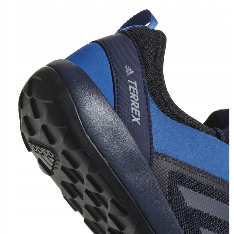 Adidas Terrex Swift Solo M CM7633 kengät tummansininen 2