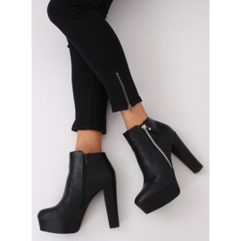 Mustat KK28P Mustat saappaat 2