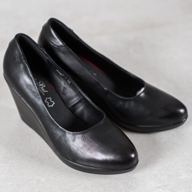 J. Star Klassiset kiilapumput musta 1