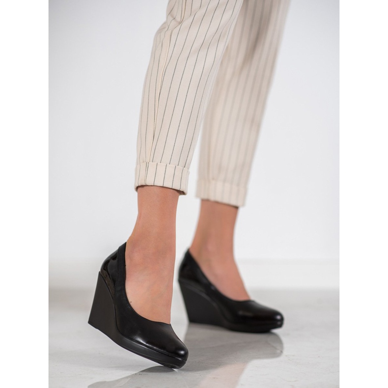 J. Star Kiilapumput musta 2